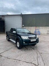 2012 - Toyota Hilux Manual