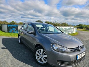 2012 - Volkswagen Golf Manual