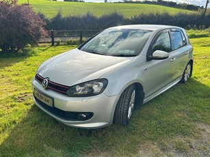 2012 - Volkswagen Golf Manual