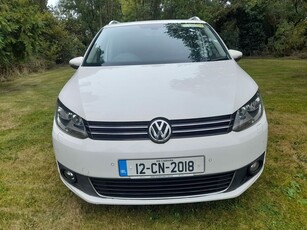 2012 - Volkswagen Touran Manual