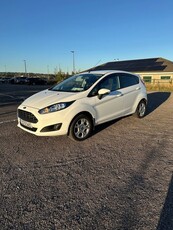 2013 - Ford Fiesta Manual