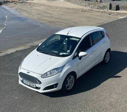 2013 - Ford Fiesta Manual