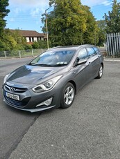 2013 - Hyundai i40 Manual