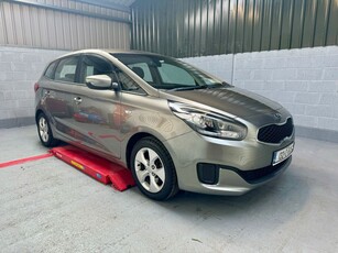 2013 - Kia Carens Manual