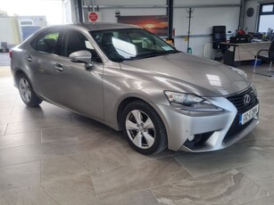 2013 - Lexus IS Automatic