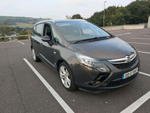 2013 - Vauxhall Zafira ---