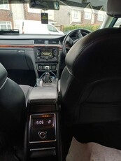 2013 - Volkswagen Passat Manual