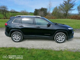 2014 - Jeep Cherokee Manual