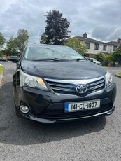 2014 - Toyota Avensis Manual