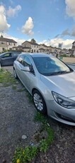 2014 - Vauxhall Astra ---