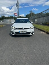 2014 - Volkswagen Golf Automatic