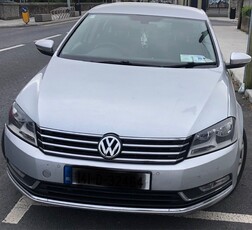 2014 - Volkswagen Passat Manual