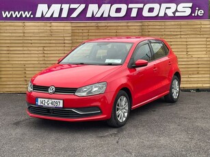 2014 - Volkswagen Polo Automatic