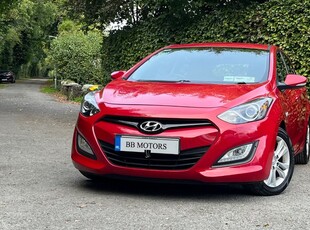 2015 - Hyundai i30 Manual