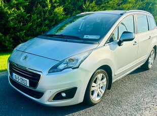 2015 - Peugeot 5008 Manual