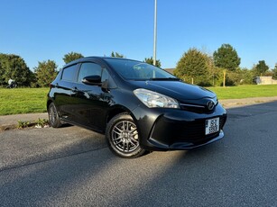 2015 - Toyota Vitz Automatic