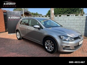 2015 - Volkswagen Golf Manual