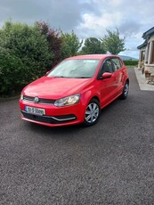 2015 - Volkswagen Polo Automatic