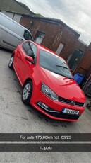 2015 - Volkswagen Polo Manual