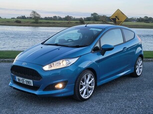 2016 - Ford Fiesta Manual