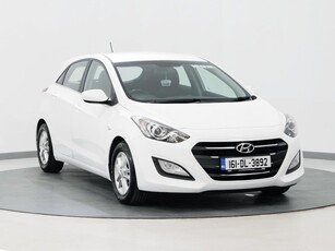 2016 - Hyundai i30 Manual