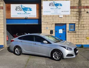 2016 - Hyundai i40 Manual