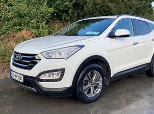 2016 - Hyundai Santa Fe Manual