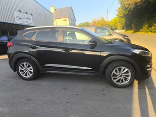 2016 - Hyundai Tucson Manual