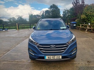 2016 - Hyundai Tucson Manual