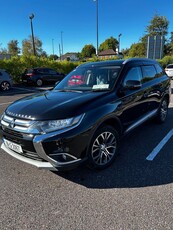 2016 - Mitsubishi Outlander Manual