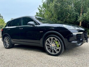 2016 - Porsche Cayenne Automatic