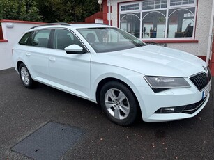 2016 - Skoda Superb Manual