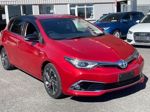 2016 - Toyota Auris Automatic