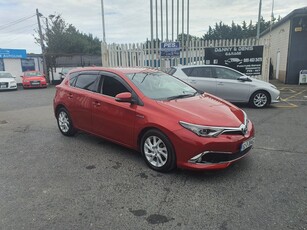 2016 - Toyota Auris Automatic