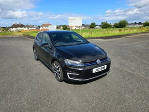 2016 - Volkswagen Golf Automatic