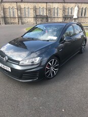 2016 - Volkswagen Golf Manual