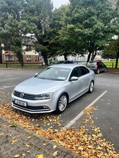 2016 - Volkswagen Jetta Manual