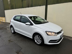 2016 - Volkswagen Polo Automatic