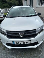 2017 - Dacia Logan Manual