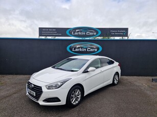 2017 - Hyundai i40 Manual