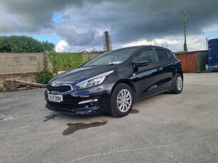 2017 - Kia Ceed Manual