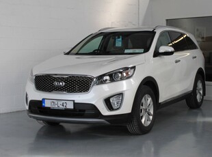 2017 - Kia Sorento Manual