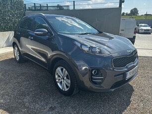 2017 - Kia Sportage Manual