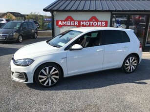 2017 - Volkswagen Golf Automatic