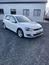 2017 - Volkswagen Golf Manual