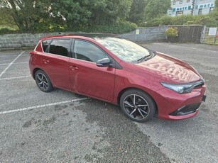 2018 - Toyota Auris Manual