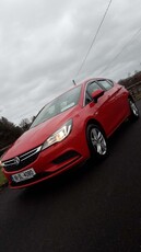 2018 - Vauxhall Astra ---