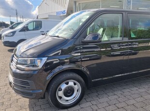 2019 - Volkswagen Transporter Manual