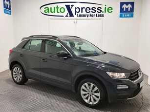 2020 - Volkswagen T-Roc Manual