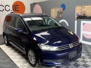 2020 - Volkswagen Touran Automatic